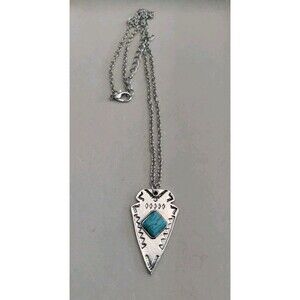 Western Equestrian  Silver Tone Arrowhead W/Turquoise
